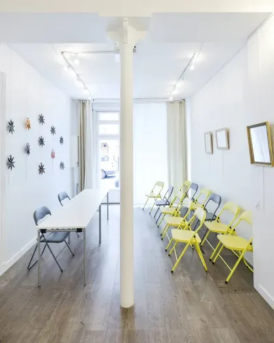 LE 8 PETION: espace de coworking à Paris 11: Photo des locaux, adresse, horaires et tarifs pour réserver un espace de travail LE 8 PETION: espace de coworking à Paris 11: Photo des locaux, adresse, horaires et tarifs pour réserver un espace de travail