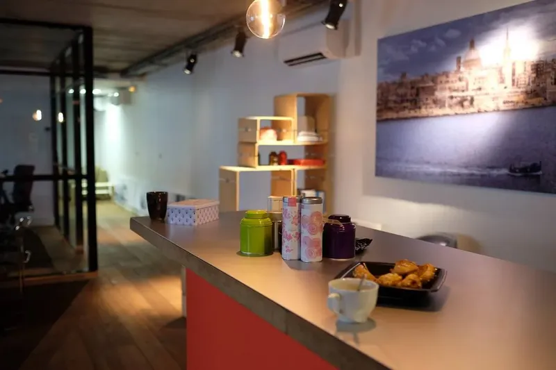 COWORKSPACE MONTROUGE: espace de coworking à Montrouge: Photo des locaux, adresse, horaires et tarifs pour réserver un espace de travail