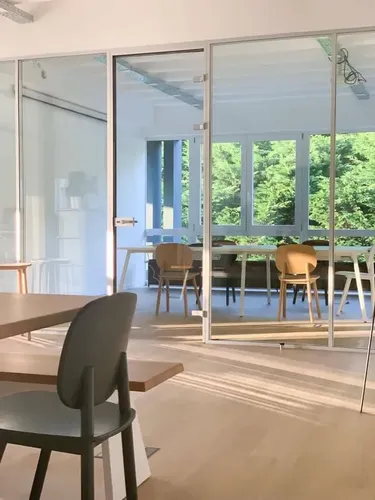 CRUSO: espace de coworking à Sint Genesius Rode: Photo des locaux, adresse, horaires et tarifs pour réserver un espace de travail CRUSO: espace de coworking à Sint Genesius Rode: Photo des locaux, adresse, horaires et tarifs pour réserver un espace de travail