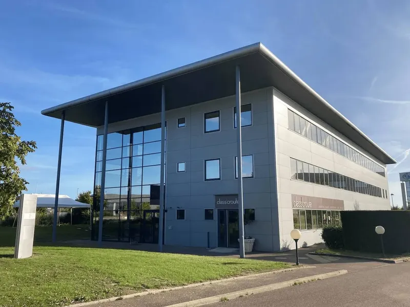 DANUBE: espace de coworking à Chartres: Photo des locaux, adresse, horaires et tarifs pour réserver un espace de travail DANUBE: espace de coworking à Chartres: Photo des locaux, adresse, horaires et tarifs pour réserver un espace de travail