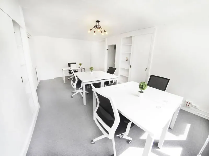 DESKEO PARIS 5: espace de coworking à Paris 5: Photo des locaux, adresse, horaires et tarifs pour réserver un espace de travail DESKEO PARIS 5: espace de coworking à Paris 5: Photo des locaux, adresse, horaires et tarifs pour réserver un espace de travail