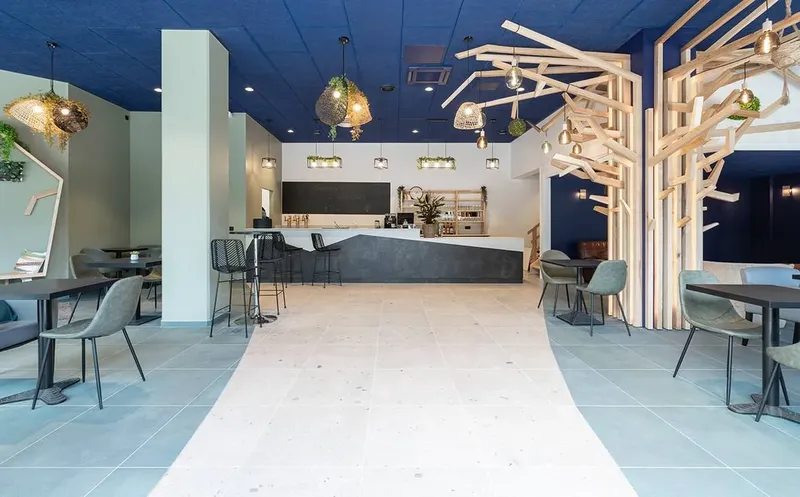 DKGONES CAFE CO WORKING & EVENEMENTIEL: espace de coworking à Lyon 7: Photo des locaux, adresse, horaires et tarifs pour réserver un espace de travail DKGONES CAFE CO WORKING & EVENEMENTIEL: espace de coworking à Lyon 7: Photo des locaux, adresse, horaires et tarifs pour réserver un espace de travail