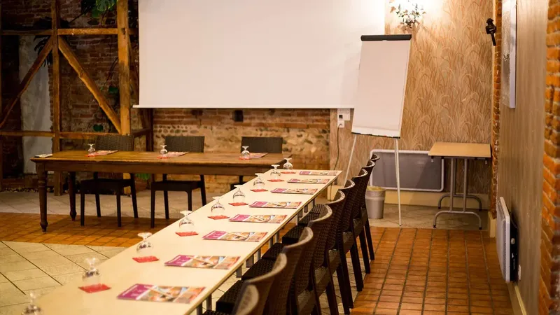 GRAND HOTEL D'ORLEANS: espace de coworking à Toulouse: Photo des locaux, adresse, horaires et tarifs pour réserver un espace de travail GRAND HOTEL D'ORLEANS: espace de coworking à Toulouse: Photo des locaux, adresse, horaires et tarifs pour réserver un espace de travail