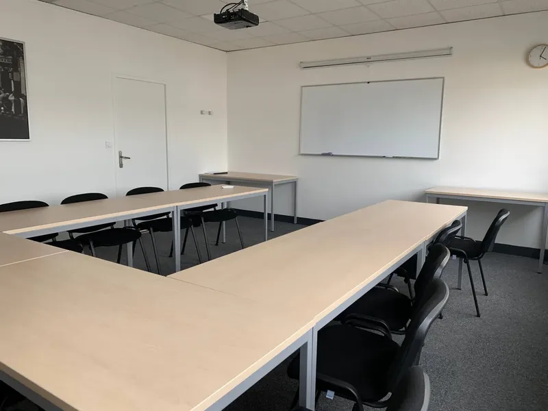 HD FORMATION: espace de coworking à Le Havre: Photo des locaux, adresse, horaires et tarifs pour réserver un espace de travail