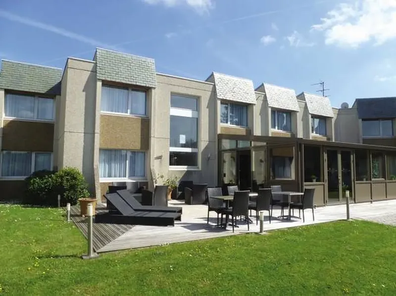 HOTEL CHANTEREYNE: espace de coworking à Cherbourg Octeville: Photo des locaux, adresse, horaires et tarifs pour réserver un espace de travail HOTEL CHANTEREYNE: espace de coworking à Cherbourg Octeville: Photo des locaux, adresse, horaires et tarifs pour réserver un espace de travail