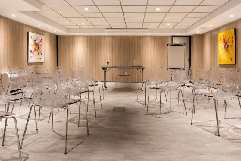 HOTEL KYRIAD LA ROCHELLE: espace de coworking à La Rochelle: Photo des locaux, adresse, horaires et tarifs pour réserver un espace de travail