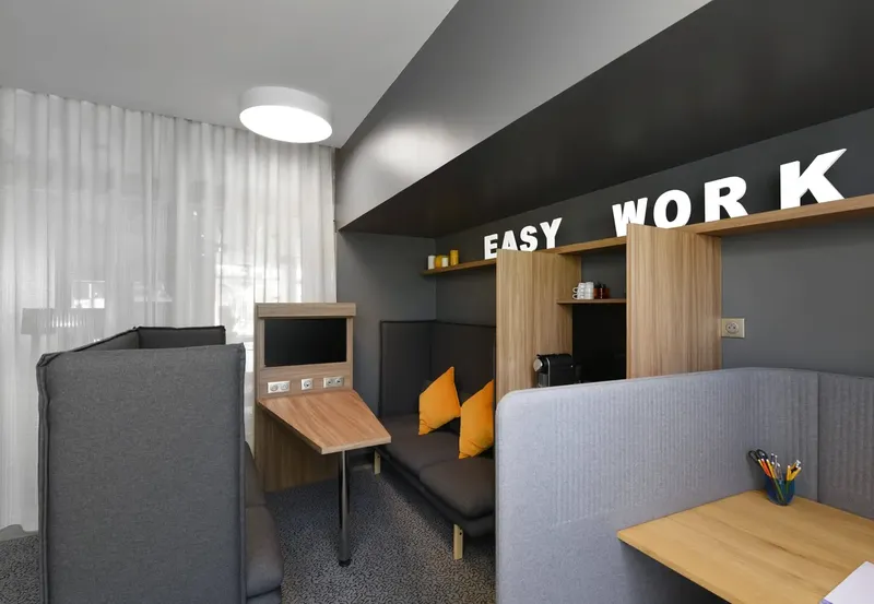 HOTEL NOVOTEL BORDEAUX LAC: espace de coworking à Bordeaux: Photo des locaux, adresse, horaires et tarifs pour réserver un espace de travail HOTEL NOVOTEL BORDEAUX LAC: espace de coworking à Bordeaux: Photo des locaux, adresse, horaires et tarifs pour réserver un espace de travail
