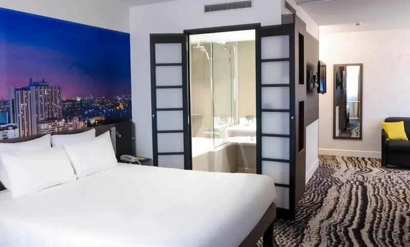 HOTEL NOVOTEL PARIS 14 PORTE D'ORLEANS: espace de coworking à Paris 14: Photo des locaux, adresse, horaires et tarifs pour réserver un espace de travail