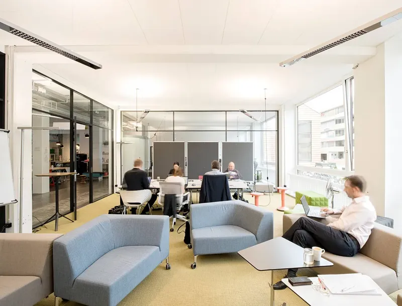 INNOARCHITECTS AG: espace de coworking à Koniz: Photo des locaux, adresse, horaires et tarifs pour réserver un espace de travail INNOARCHITECTS AG: espace de coworking à Koniz: Photo des locaux, adresse, horaires et tarifs pour réserver un espace de travail
