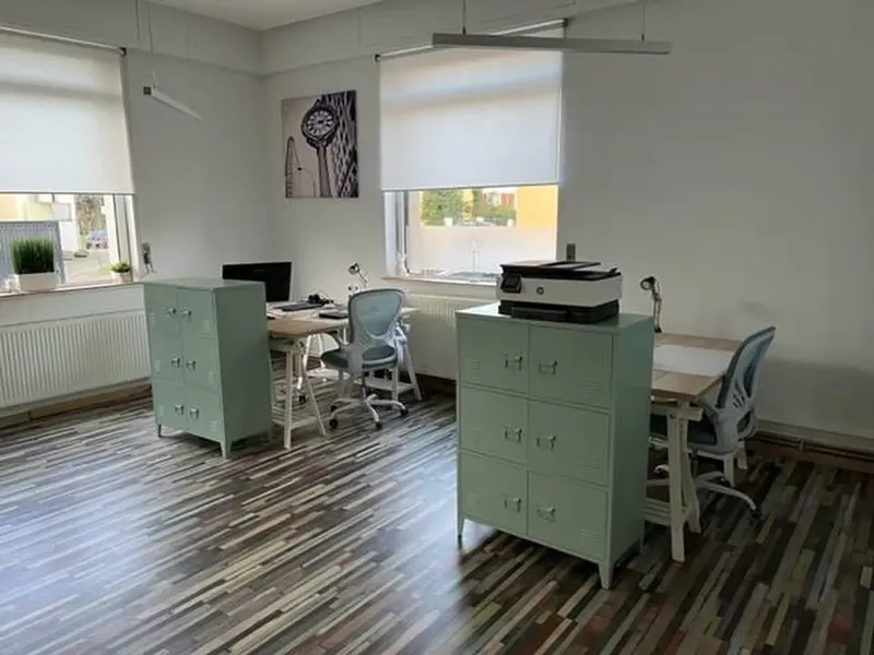 LA GRAINE: espace de coworking à Strasbourg: Photo des locaux, adresse, horaires et tarifs pour réserver un espace de travail LA GRAINE: espace de coworking à Strasbourg: Photo des locaux, adresse, horaires et tarifs pour réserver un espace de travail