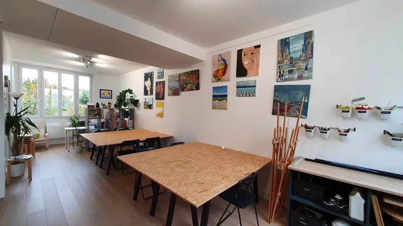 L'ATELIER DES POSSIBLES: espace de coworking à La Rochelle: Photo des locaux, adresse, horaires et tarifs pour réserver un espace de travail L'ATELIER DES POSSIBLES: espace de coworking à La Rochelle: Photo des locaux, adresse, horaires et tarifs pour réserver un espace de travail