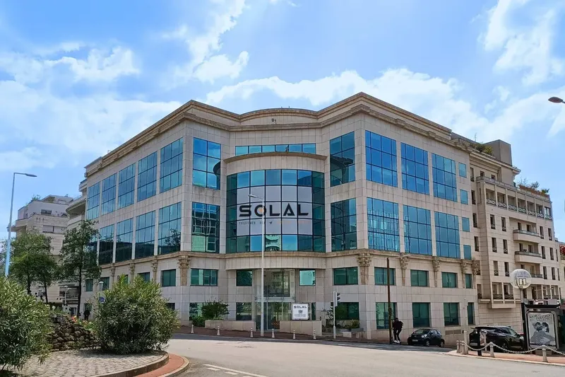 LE 24 BY SOLAL: espace de coworking à Issy Les Moulineaux: Photo des locaux, adresse, horaires et tarifs pour réserver un espace de travail LE 24 BY SOLAL: espace de coworking à Issy Les Moulineaux: Photo des locaux, adresse, horaires et tarifs pour réserver un espace de travail