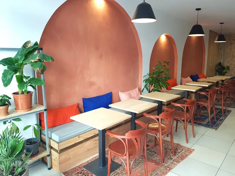 LE MANGROVE: espace de coworking à Marseille 6: Photo des locaux, adresse, horaires et tarifs pour réserver un espace de travail LE MANGROVE: espace de coworking à Marseille 6: Photo des locaux, adresse, horaires et tarifs pour réserver un espace de travail