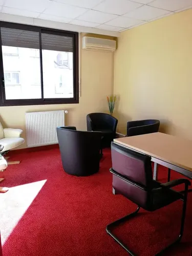 LE MELTINGSPOT: espace de coworking à Thonon Les Bains: Photo des locaux, adresse, horaires et tarifs pour réserver un espace de travail