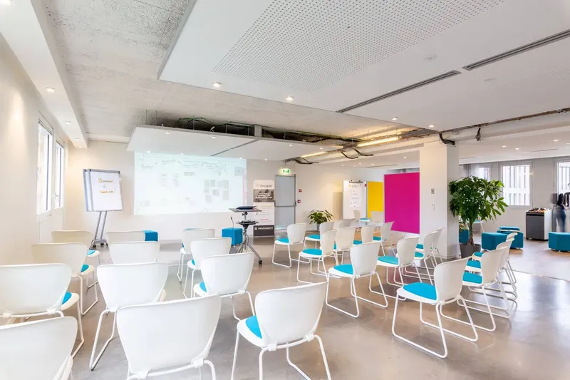 LES ATELIERS F: lieu événementiel à Pantin: Photo des locaux, adresse, horaires et tarifs pour réserver un espace de travail LES ATELIERS F: lieu événementiel à Pantin: Photo des locaux, adresse, horaires et tarifs pour réserver un espace de travail