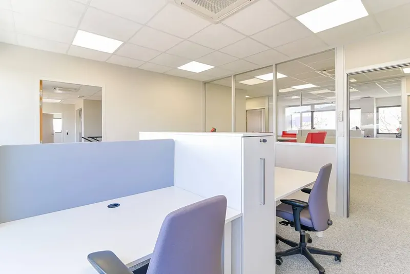 OCW COWORKING: espace de coworking à Brignais: Photo des locaux, adresse, horaires et tarifs pour réserver un espace de travail OCW COWORKING: espace de coworking à Brignais: Photo des locaux, adresse, horaires et tarifs pour réserver un espace de travail