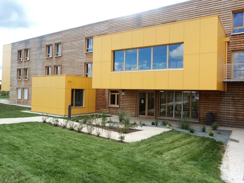 PEPINIERE D'ENTREPRISES DU PARC PLEIN'EST: espace de coworking à Chaumont: Photo des locaux, adresse, horaires et tarifs pour réserver un espace de travail