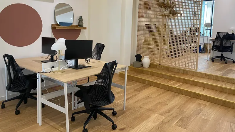 RAYON MELUN: espace de coworking à Melun: Photo des locaux, adresse, horaires et tarifs pour réserver un espace de travail