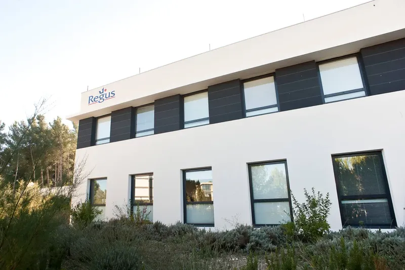 REGUS AIX EN PROVENCE PARC DU GOLF: espace de coworking à Aix En Provence: Photo des locaux, adresse, horaires et tarifs pour réserver un espace de travail REGUS AIX EN PROVENCE PARC DU GOLF: espace de coworking à Aix En Provence: Photo des locaux, adresse, horaires et tarifs pour réserver un espace de travail