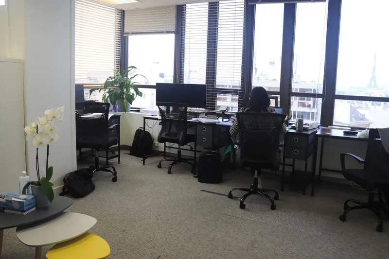 SESAME COWORKING MONTPARNASSE: espace de coworking à Paris 15: Photo des locaux, adresse, horaires et tarifs pour réserver un espace de travail SESAME COWORKING MONTPARNASSE: espace de coworking à Paris 15: Photo des locaux, adresse, horaires et tarifs pour réserver un espace de travail