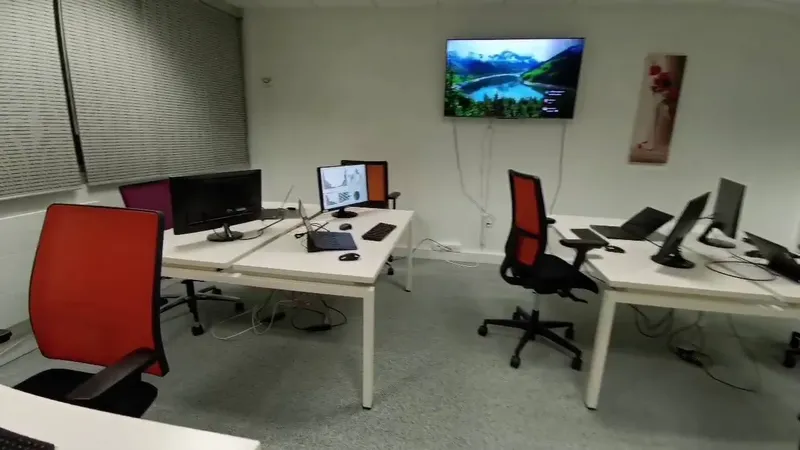 SINEQUANONE CONSEIL: espace de coworking à Bezons: Photo des locaux, adresse, horaires et tarifs pour réserver un espace de travail SINEQUANONE CONSEIL: espace de coworking à Bezons: Photo des locaux, adresse, horaires et tarifs pour réserver un espace de travail