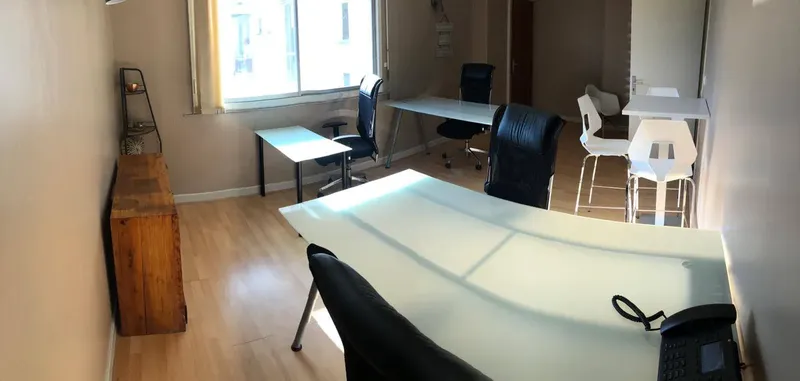 STATION ESS NEVERS: espace de coworking à Nevers: Photo des locaux, adresse, horaires et tarifs pour réserver un espace de travail STATION ESS NEVERS: espace de coworking à Nevers: Photo des locaux, adresse, horaires et tarifs pour réserver un espace de travail