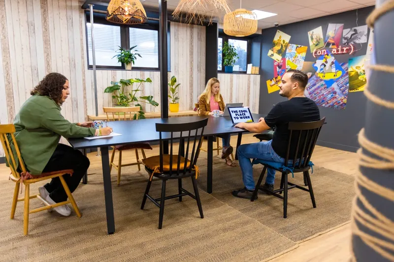 THE PEOPLE WORK LE HAVRE: espace de coworking à Le Havre: Photo des locaux, adresse, horaires et tarifs pour réserver un espace de travail