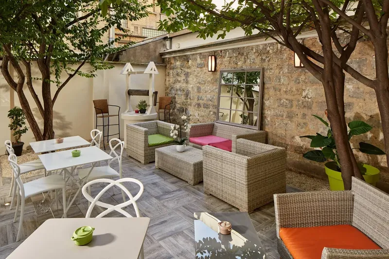 VILLA SOREL: espace de coworking à Boulogne Billancourt: Photo des locaux, adresse, horaires et tarifs pour réserver un espace de travail VILLA SOREL: espace de coworking à Boulogne Billancourt: Photo des locaux, adresse, horaires et tarifs pour réserver un espace de travail
