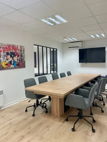 WIGI WORK IS GOOD IN PESSAC PESSAC CENTRE: espace de coworking à Pessac: Photo des locaux, adresse, horaires et tarifs pour réserver un espace de travail