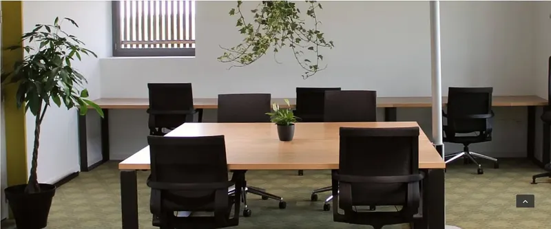 WORKEEN: espace de coworking à Castelnau Le Lez: Photo des locaux, adresse, horaires et tarifs pour réserver un espace de travail